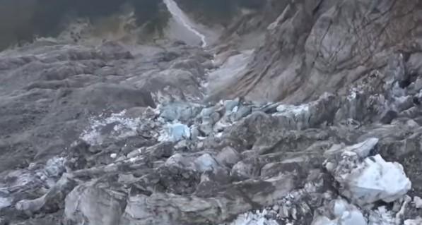 В Альпах пришвидшилося танення високогірних льодовиків / скріншот відео ТСН В Альпах пришвидшилося танення високогірних льодовиків / скріншот відео ТСН