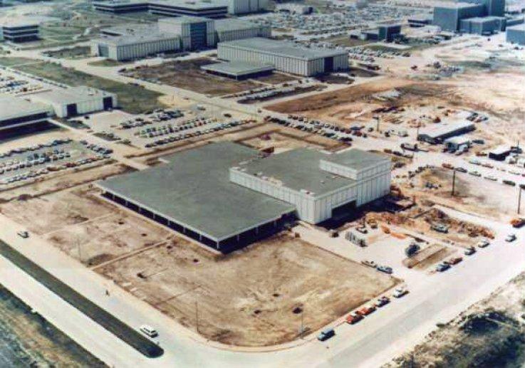 NASA собирается снести лабораторию, в которой держали астронавтов после полета на Луну / NASA NASA собирается снести лабораторию, в которой держали астронавтов после полета на Луну / NASA