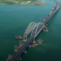 Крымский мост все больше проседает, экологические проблемы неизбежны - соцсети