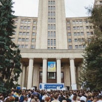 В Харькове неизвестные 