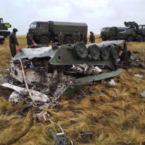 Two armored vehicles dropped from cargo plane crash over parachute failure in Russia drills (Photo, video)