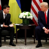 Зеленский призвал Трампа приобщиться к прекращению войны на Донбассе