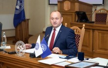 В Тернополе неизвестные подбросили взрывчатку ректору экономического университета, он госпитализирован