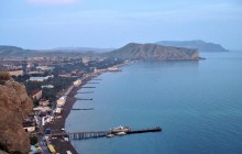 Возле оккупированного Судака затонул прогулочный катер, одного пассажира все еще не нашли
