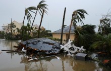 Ураган "Доріан" досяг узбережжя Північної та Південної Каролін