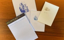 Блокноти із золотим тисненням: Кабмін більше не закуповуватиме канцелярію з урядовою символікою