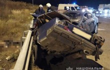На Житомирщині внаслідок моторошної ДТП загинули четверо юнаків, ще трьох жінок травмовано (фото)