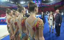 Путин в день обмена пленными любовался гимнастками (фото, видео)