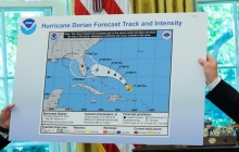 Министр торговли США угрожал метеослужбе NOAA, посмевшей противоречить Трампу - СМИ