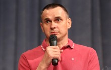Сенцов считает, что Украина движется в правильном направлении