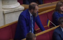Перший пішов: у Раді на кнопкодавстві піймали нардепа-мажоритарника (відео)