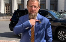 Первый кнопкодав в новой Раде угрожал журналистам из-за огласки в СМИ – "Чесно"