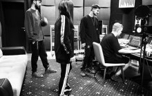 Ані Лорак "засвітилася" у студії свого молодого коханця (фото)