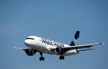 Невідомий "замінував" російський літак, який прямував до окупованого Криму