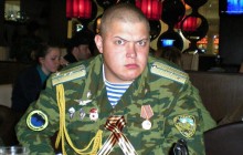 Служивший в Чечне российский спецназовец стал мастером маникюра (фото)