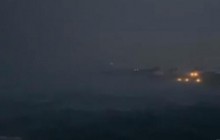 Мощный ураган оставил Бермуды без света: вскоре он может перерасти в торнадо (видео)