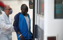 Данія передумала депортувати мігрантів на "безлюдний острів"