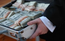 Претендовать на вознаграждение могут только разоблачители топ-коррупционеров – депутат