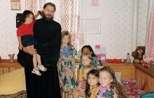 Священика з РФ підозрюють у зґвалтуванні семи усиновлених дітей