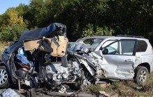 Машины разбило вдребезги: в ДТП под Славянском погибли трое людей, среди них - ребенок
