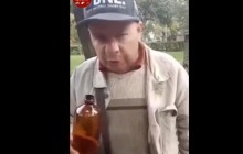 Онанизм не в кустах: в Киеве задержали извращенца, который удовлетворял себя перед детьми (видео)