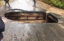 На Одещині через "мисливців" за металом обвалився міст, маршрутників це не зупиняє (фото, відео)