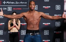 Боєць MMA видовищно нокаутував суперника і виконав знущальний танець (відео)