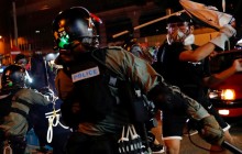 Протесты в Гонконге вновь переросли в жесткие столкновения: полиция применила резиновые пули