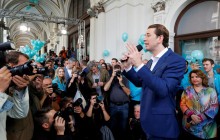 На парламентских выборах в Австрии лидирует партия бывшего канцлера Курца