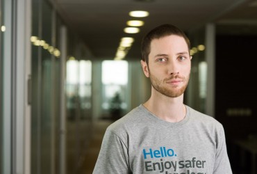 Специалист по кибербезопасности ESET Ондрей Кубович: Сценарии взлома умных домов очень вероятны