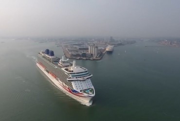 Рай для нудистів, бродвейський мюзикл та країна Зоряних війн: топ екстравагантних круїзів