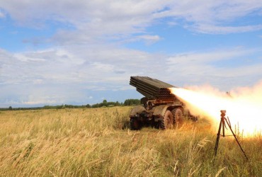 Работали российские Грады: Арестович об убийстве украинских пленных в Еленовке