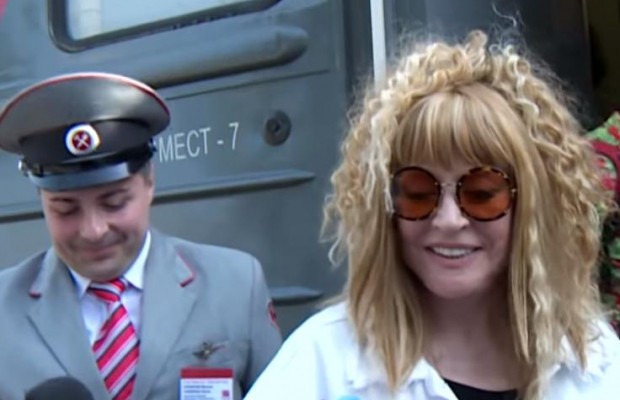 Алла Пугачова видала секрет молодості (відео)