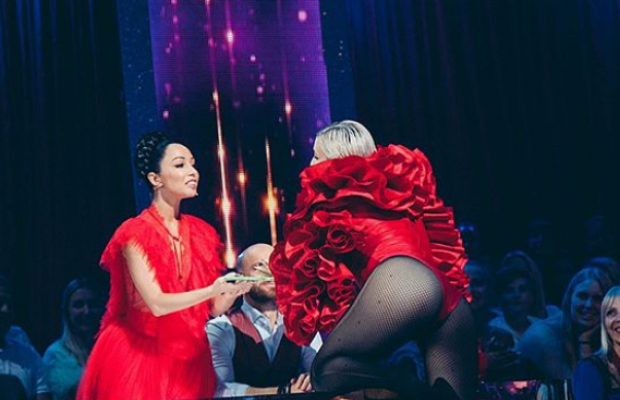 MARUV розбурхала мережу пікантними фото