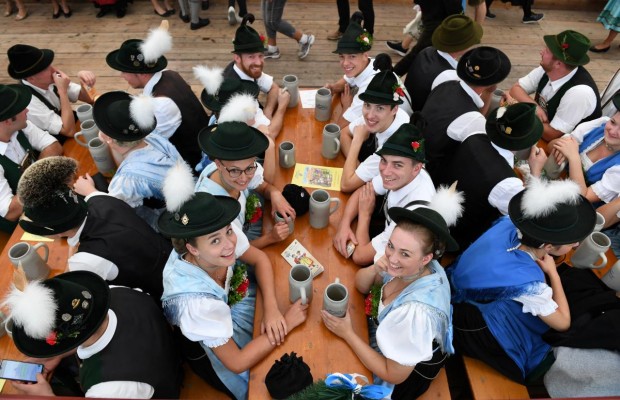 Октоберфест в Баварии могут отменить из-за эпидемии COVID-19