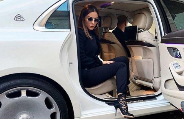 "Київ?": Ані Лорак заінтригувала новим фото