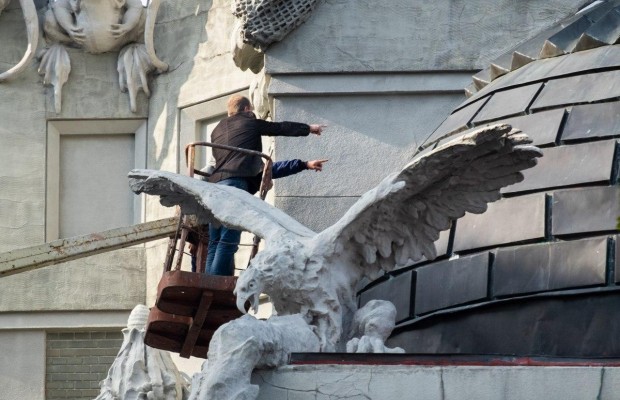 Успеть до конца года: как ремонтируют президентский Дом с химерами (фоторепортаж)