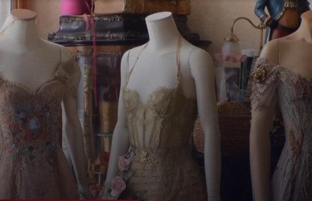 Одягнутися у казку: дизайнер із Франції шиє фантастичні тематичні сукні (відео)