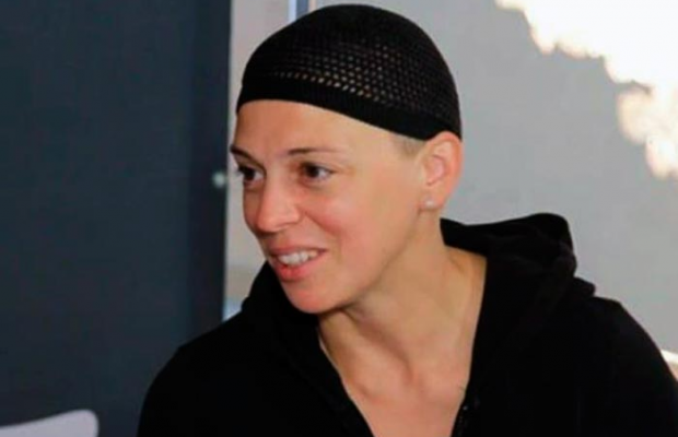 Зірка серіалу "Не родись вродливою" постриглася наголо заради онкохворої Заворотнюк - ЗМІ (фото)