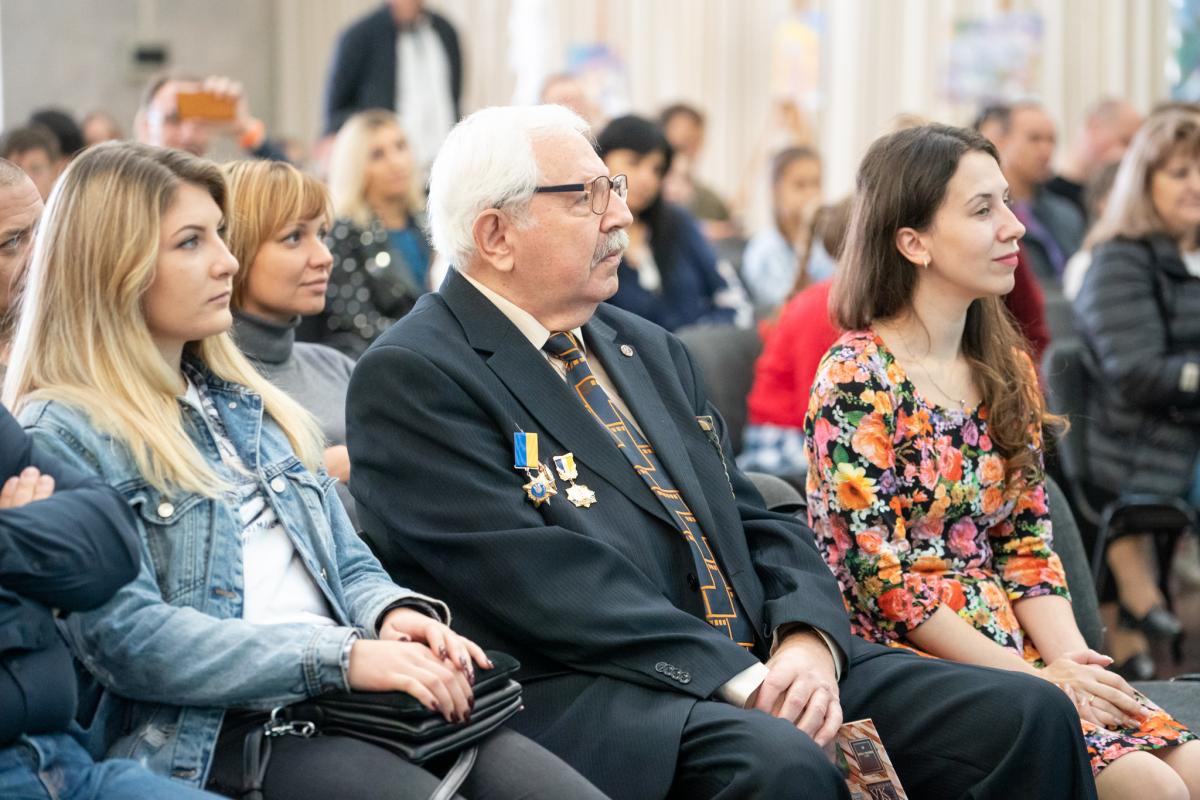 Журі конкурсу "НАМАЛЮЙ, ПОКИ НЕ ЗНИКЛО" Журі конкурсу "НАМАЛЮЙ, ПОКИ НЕ ЗНИКЛО"