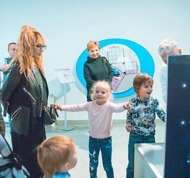 фан-група Пугачової в Instagram