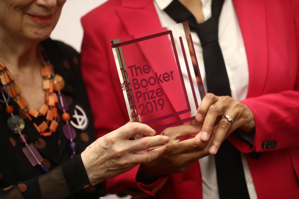 Иллюстрация / REUTERS