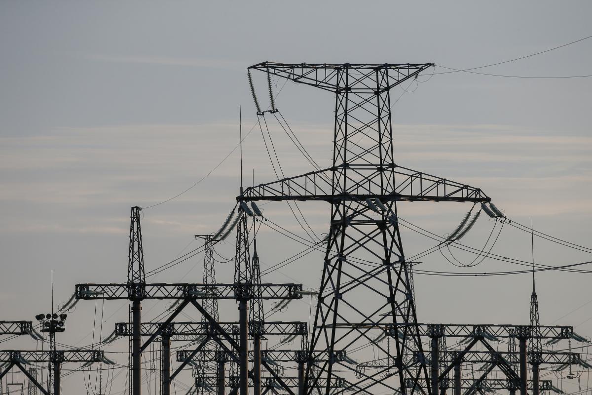 В Україні виробники електроенергії забезпечують понад 80% споживання, поділився очільник Кабміну / фото REUTERS