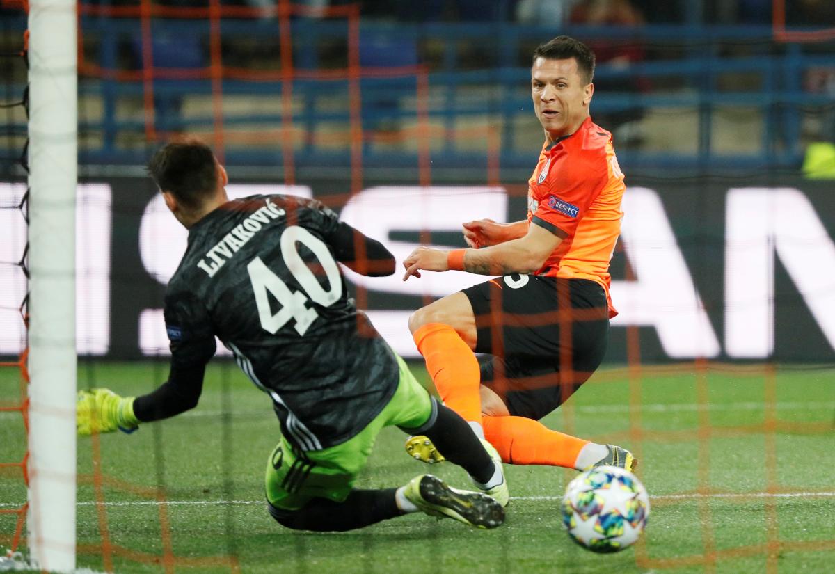 Шахтер - Динамо Загреб / REUTERS