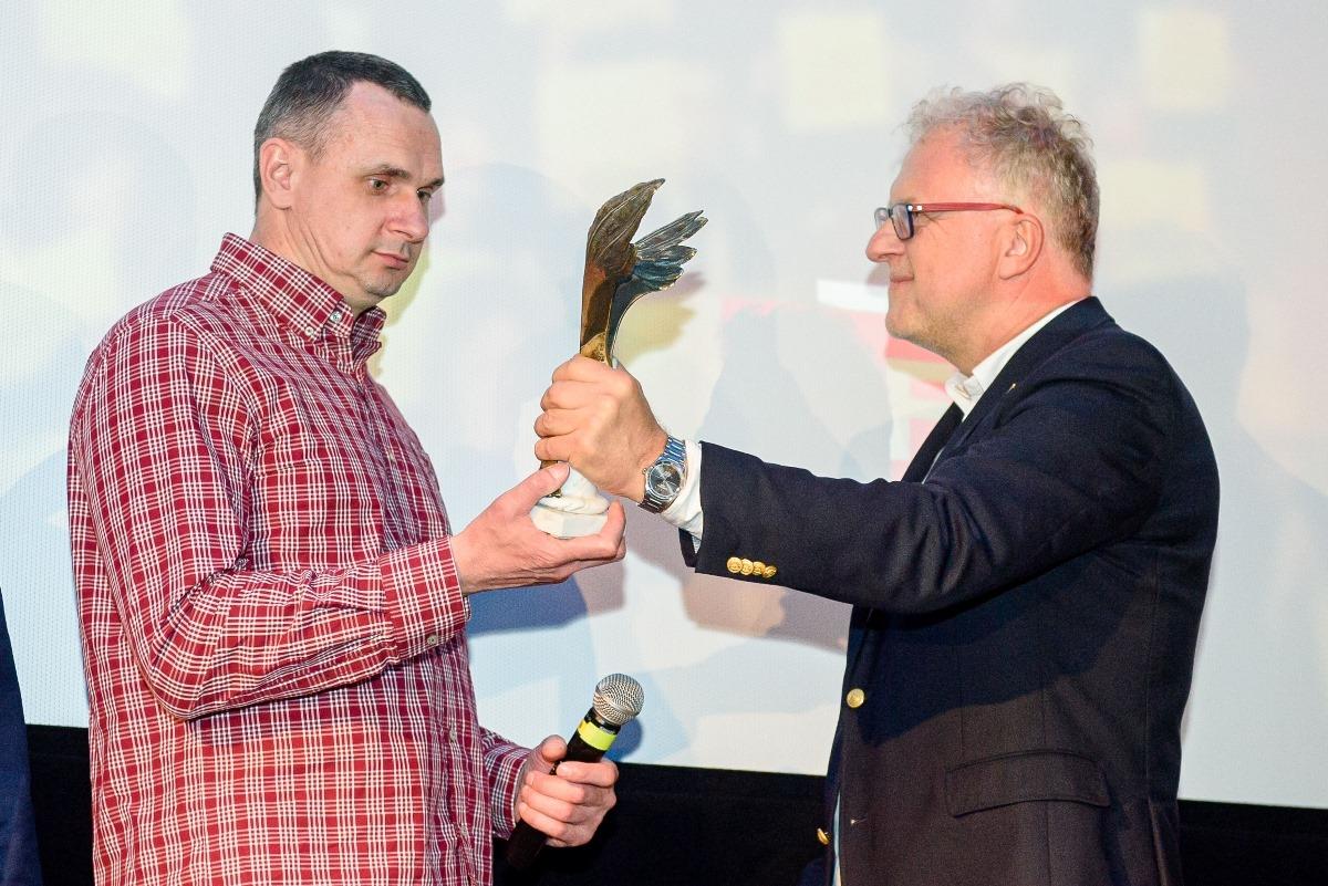 The award was presented by Dariusz Jabłoński / Photo from Polskie Nagrody Filmowe ORŁY/Faceboook The award was presented by Dariusz Jabłoński / Photo from Polskie Nagrody Filmowe ORŁY/Faceboook