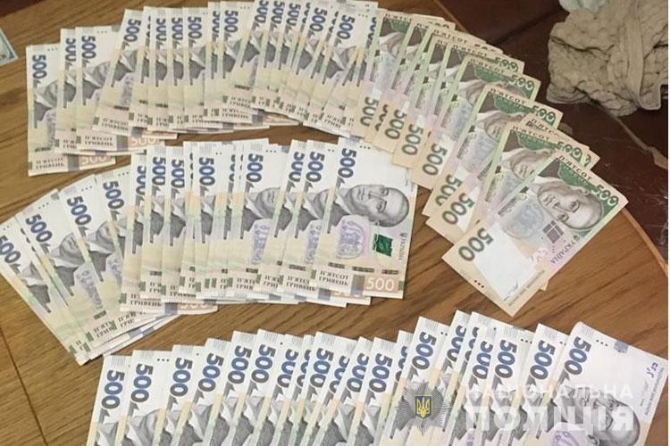 Правоохранителям известно об около 20 эпизодах, совершенных аферистами / фото ГУ НП в Тернопольской области Правоохранителям известно об около 20 эпизодах, совершенных аферистами / фото ГУ НП в Тернопольской области
