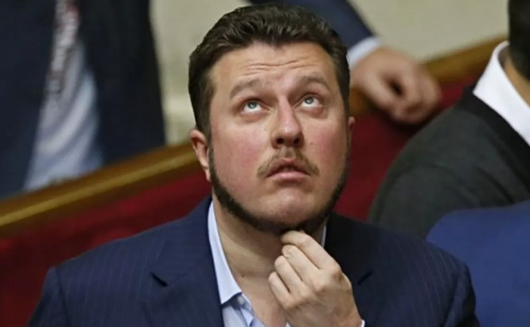 Яценко "брал" избирателя концертами, на что потратил больше 5 миллионов / фото УНИАН