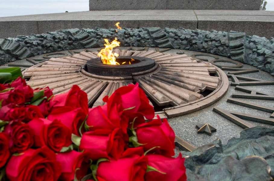 Сьогодні в Україні відзначають 75-ту річницю визволення від нацистських загарбників / фото rada.gov.ua Сьогодні в Україні відзначають 75-ту річницю визволення від нацистських загарбників / фото rada.gov.ua