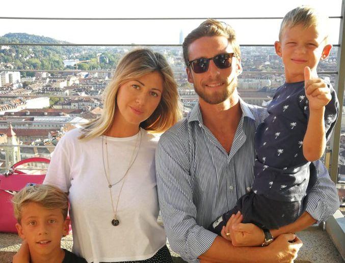 Клаудіо Маркізіо з сім'єю / фото: twitter.com/ClaMarchisio8 Клаудіо Маркізіо з сім'єю / фото: twitter.com/ClaMarchisio8