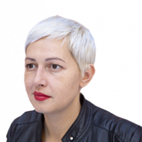 "Нашим жінкам соромно говорити про насильство. Вранці прокинулася в синячках, замазала тоналочкою, пішла на роботу. «Галя, що з тобою?» – «Впала»… Я дуже хотіла б це змінити"